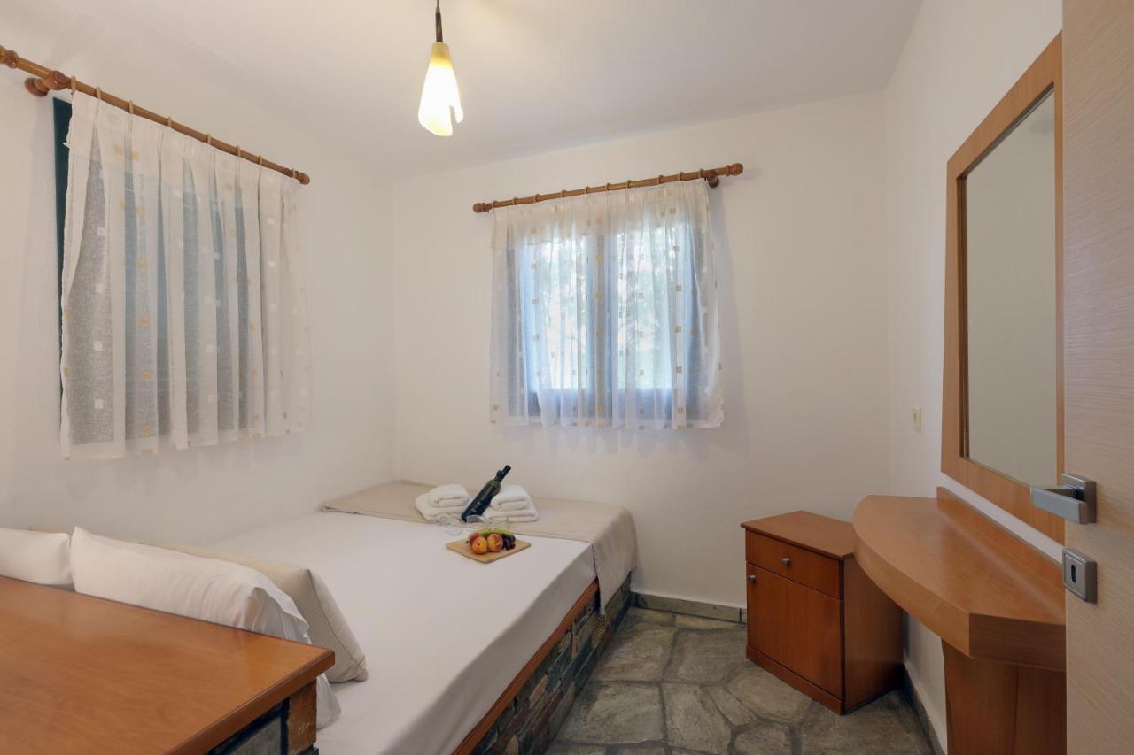 Maistrali Apartments 오르모스 파나기아스 외부 사진