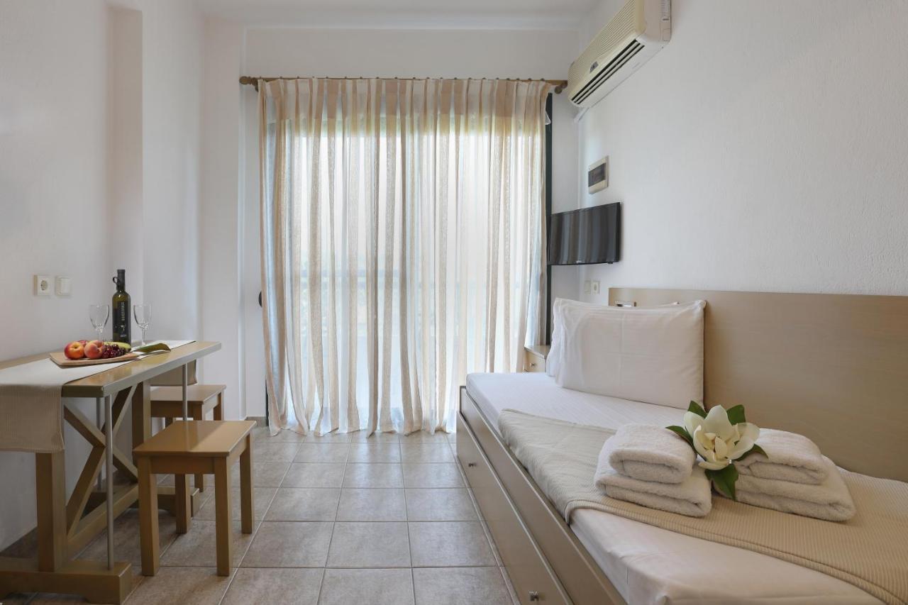 Maistrali Apartments 오르모스 파나기아스 외부 사진