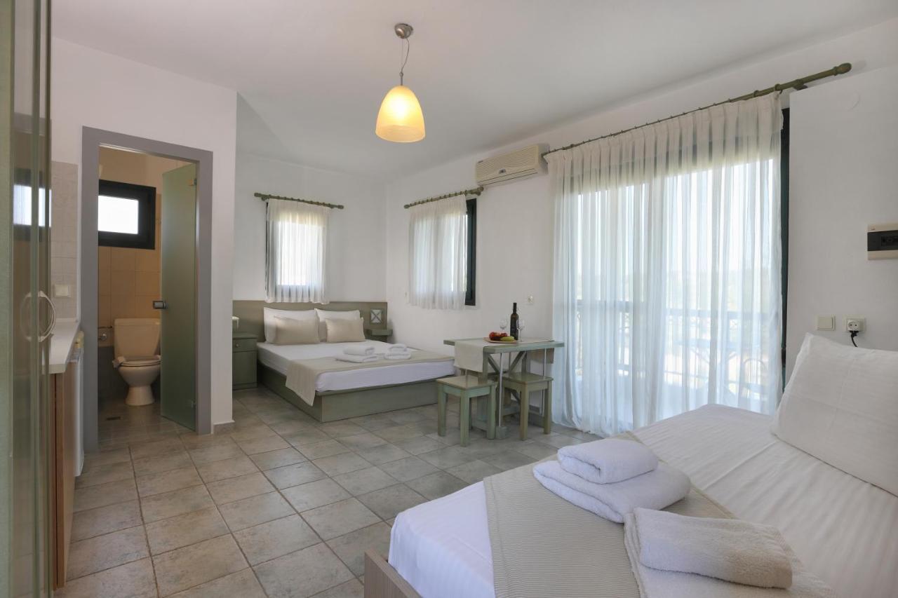 Maistrali Apartments 오르모스 파나기아스 외부 사진